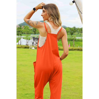 Fullstor jumpsuit med V-ringning